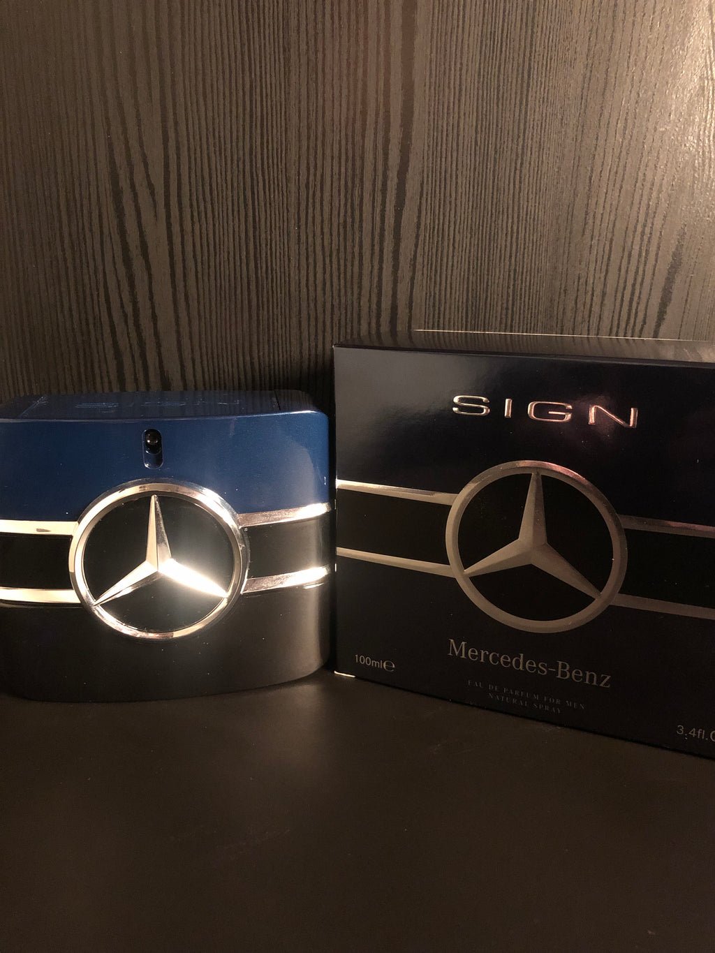 Mercedes Benz Sign EDP